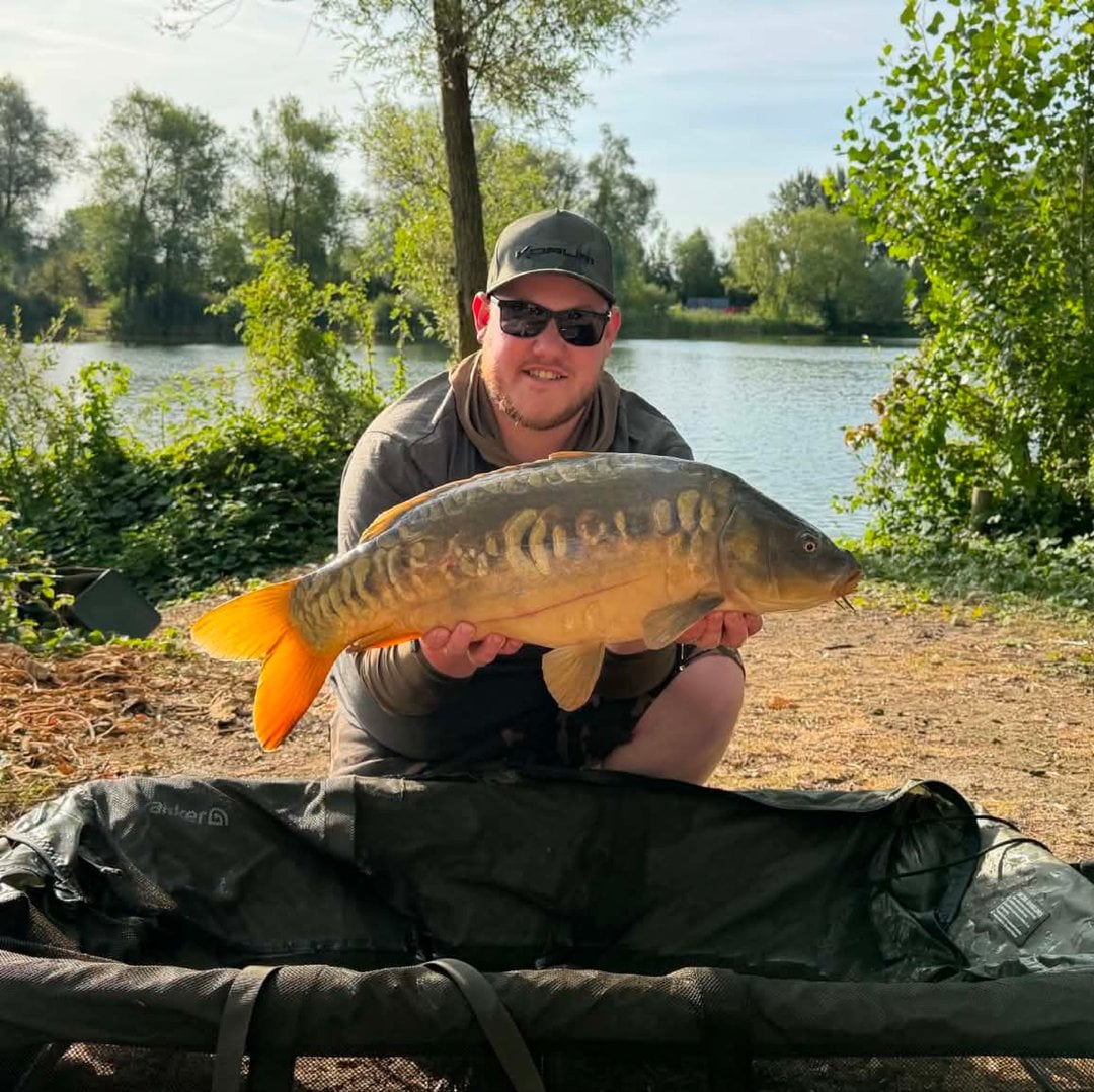 17.14lbs · MIRROR Carp · by Joseph Bassett