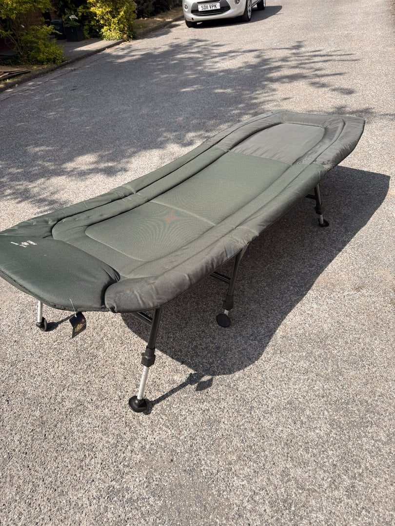 JRC Terry Hearn 3 Leg Bedchair
