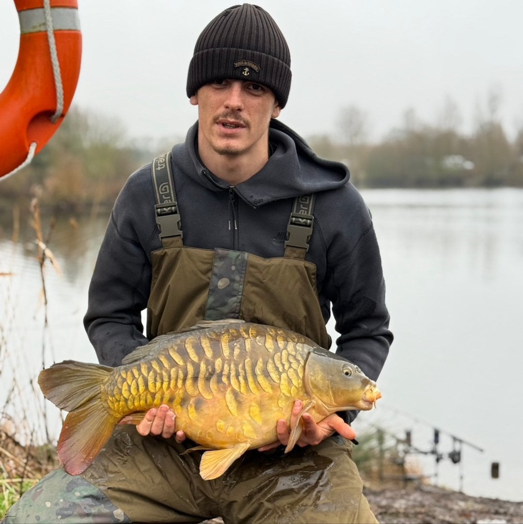 16.30lbs · MIRROR Carp · by Andrew Chapman